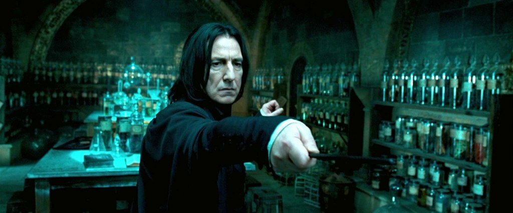 Alan Rickam jako profesor Snape. 